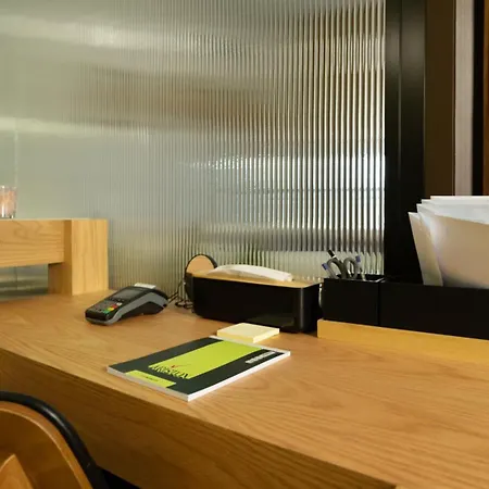 Accomodo Central Apt Suite Tirana Exterior photo